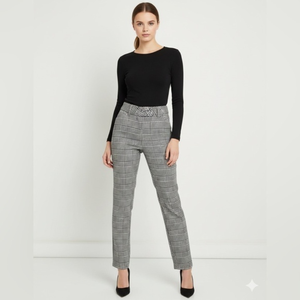 Express 0R Editor Black White Houndstooth Flare Leg Trouser Dress Pants 0 R XXS